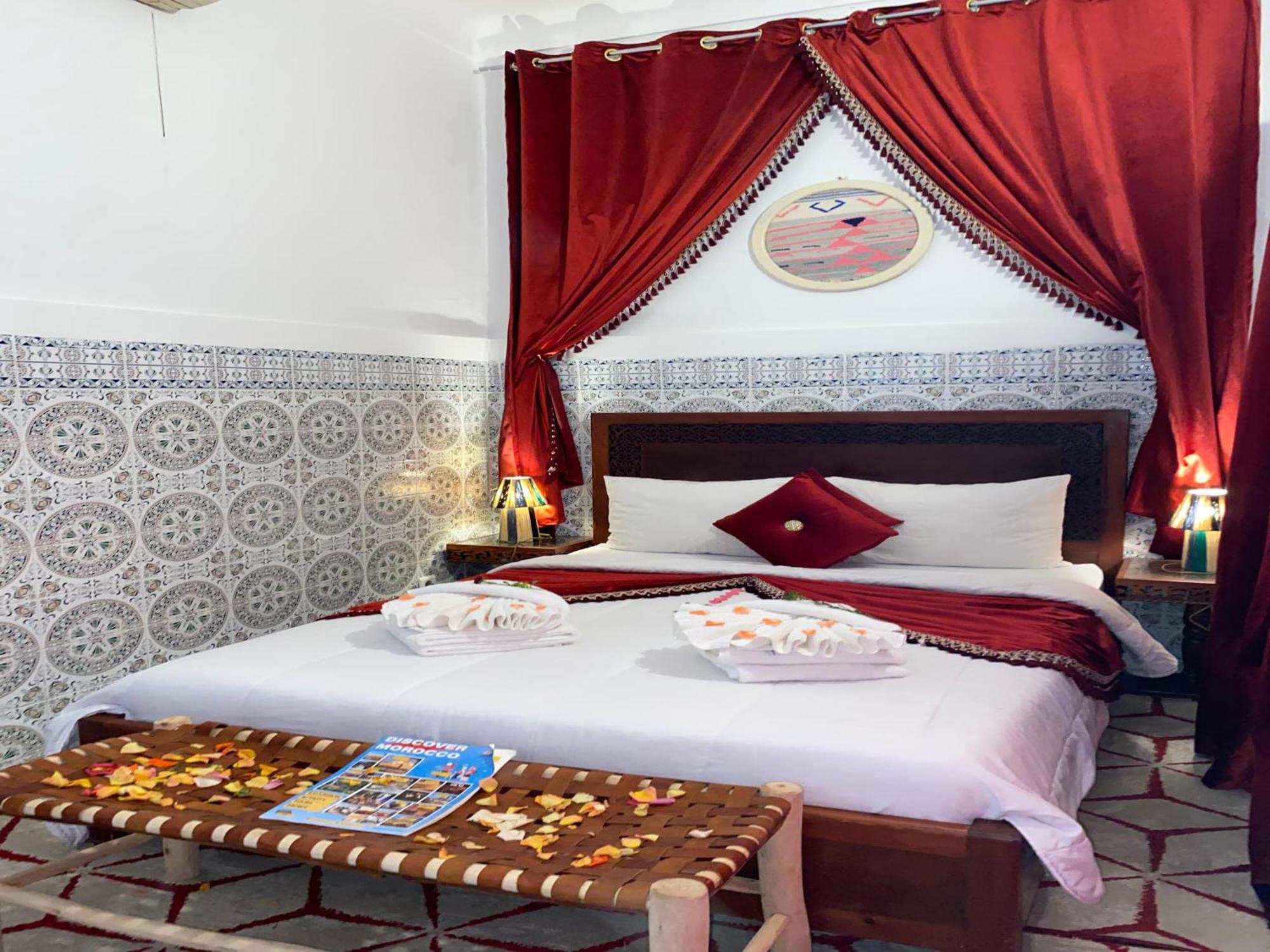 Riad Lazord De Marrakech Entier Marrakesh Exterior photo